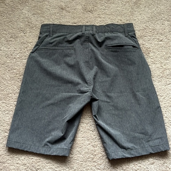 Kenneth Cole golf shorts - Picture 4 of 6